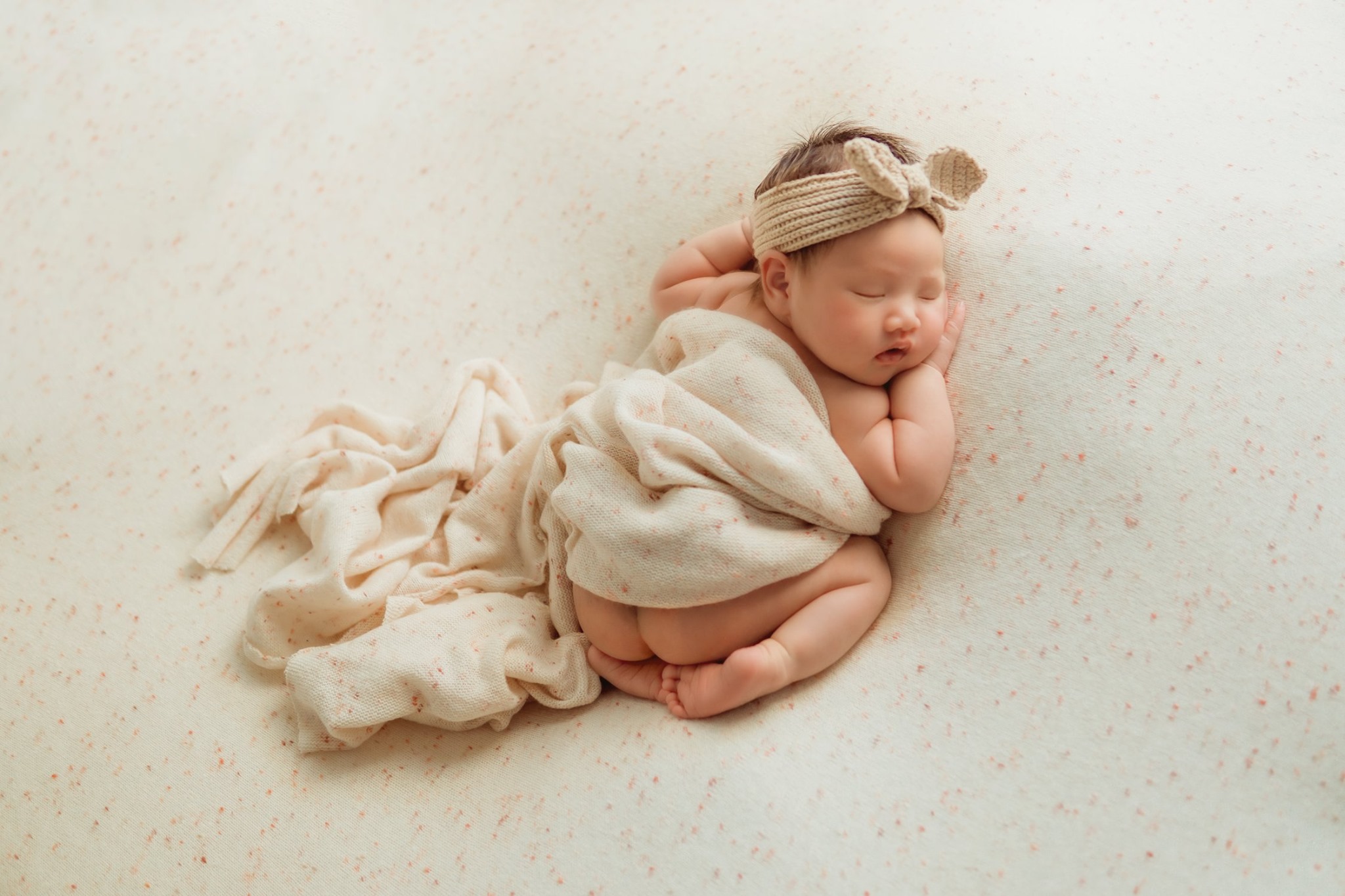 Những điều cần lưu ý khi chụp ảnh newborn cho bé